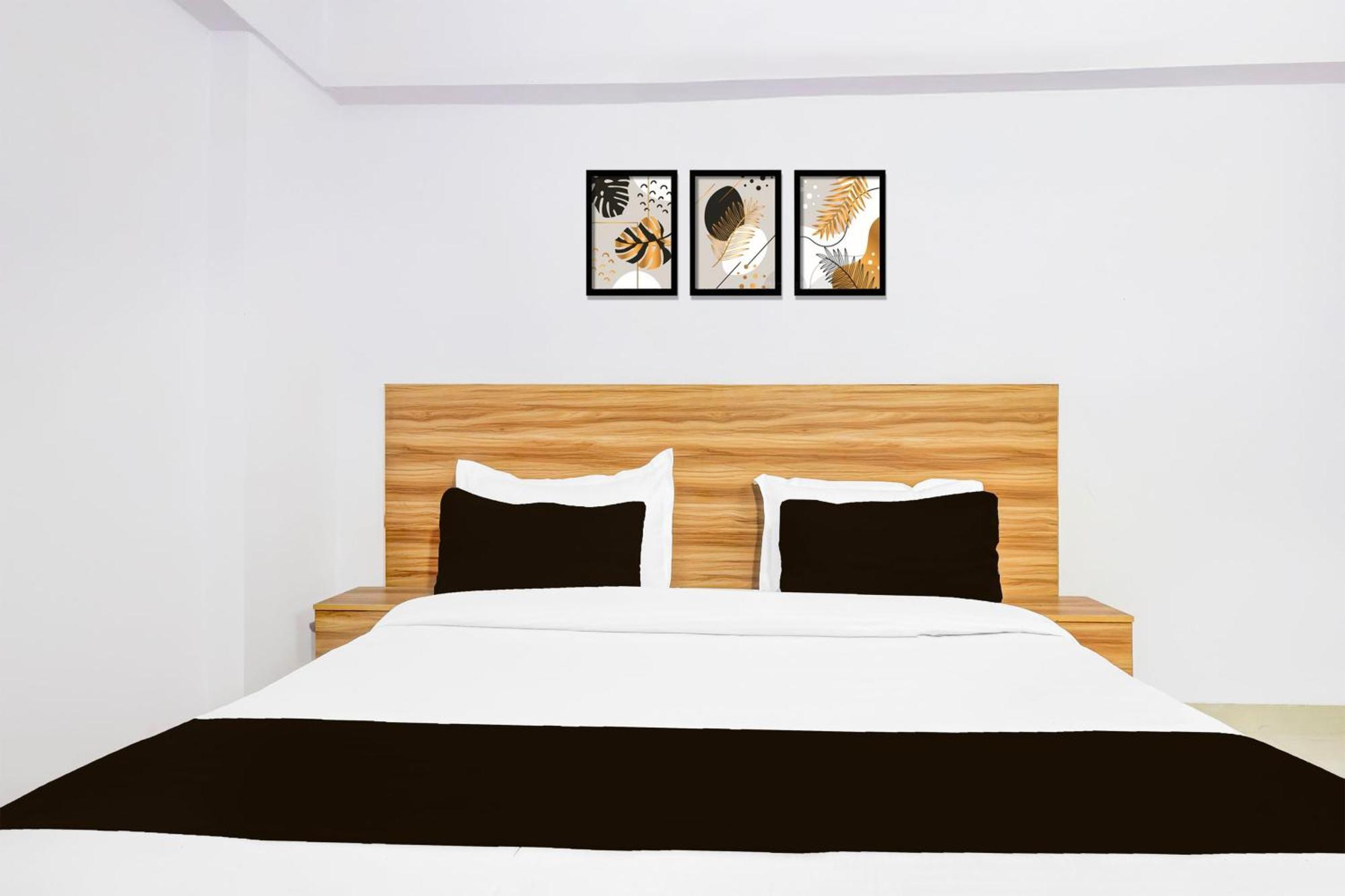 Hotel O Ocean Plaza Нью-Делі Екстер'єр фото
