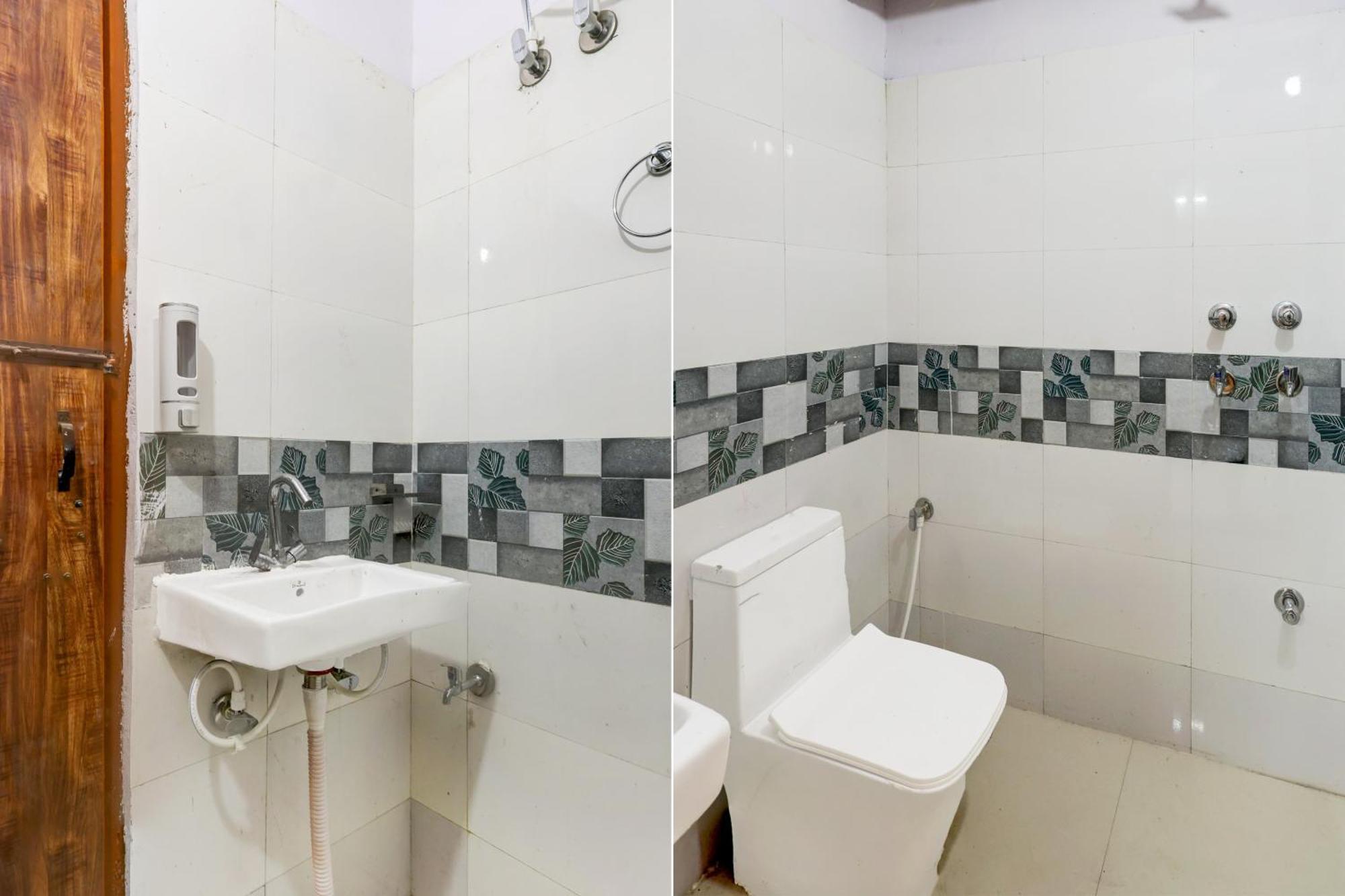 Hotel O Ocean Plaza Нью-Делі Екстер'єр фото